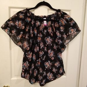 No Boundaries lacy sheer floral blouse - Junior L